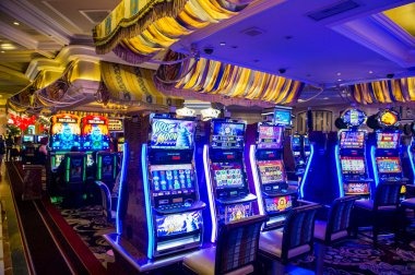 OVO wallet interface showing deposit confirmation screen on smartgaming138